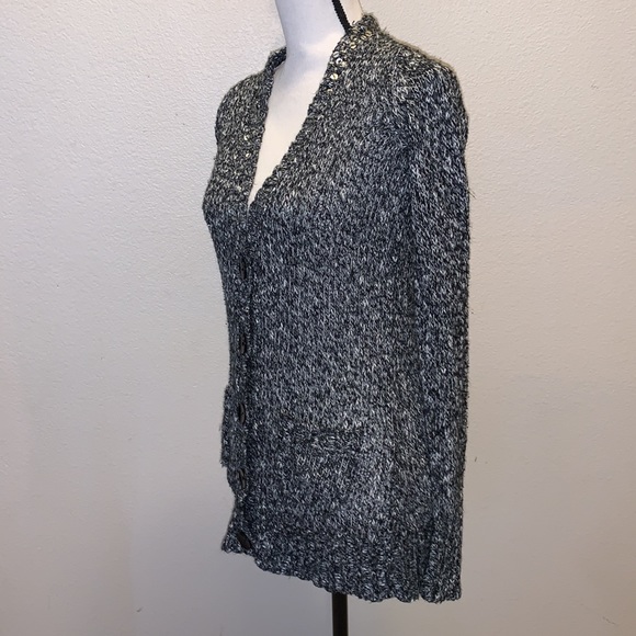 Mudd heathered grey sequined v-neck button down sweater - Picture 4 of 10